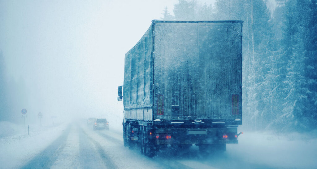 https://www.jtech.org/wp-content/uploads/2023/10/23-12_Truck-Driving-Tips-for-Winter_BlogGraphic_v1-1024x545.jpg?utm_source=chatgpt.com